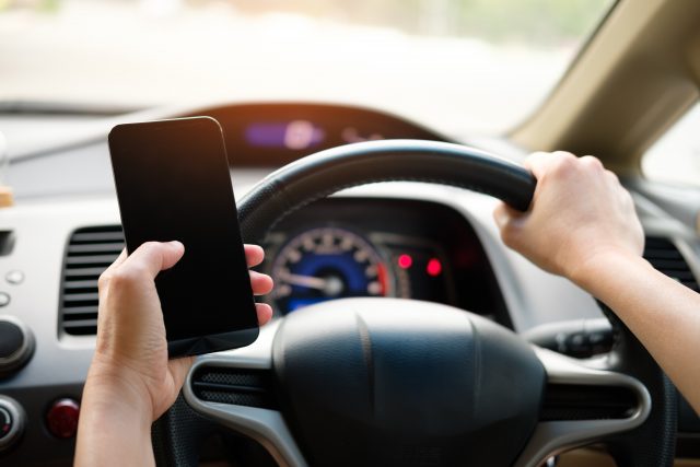 téléphoner au volant